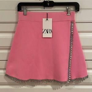 NWT Zara pink mini skirt with rhinestone trim